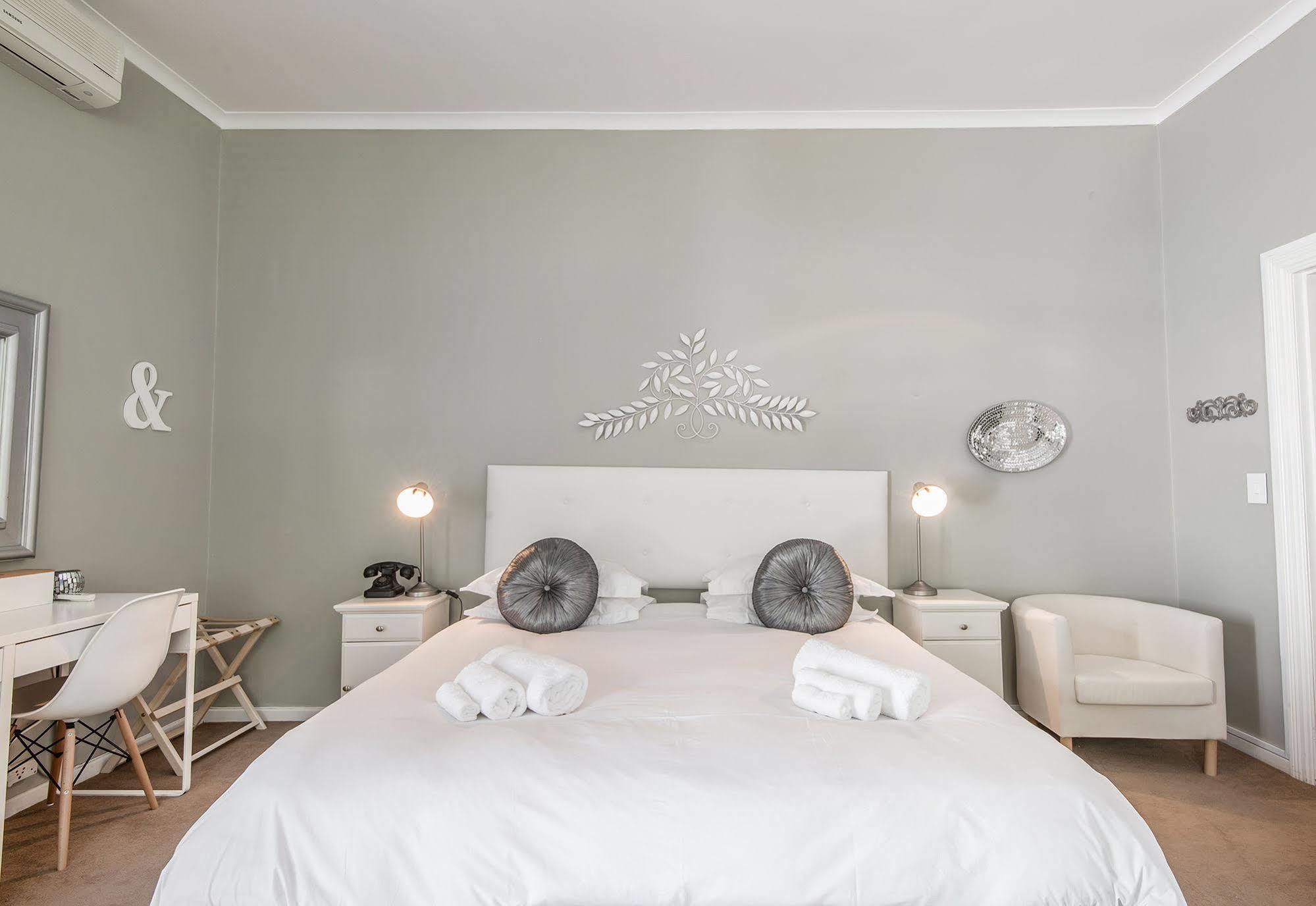 Summerwood Guest House Stellenbosch Bagian luar foto